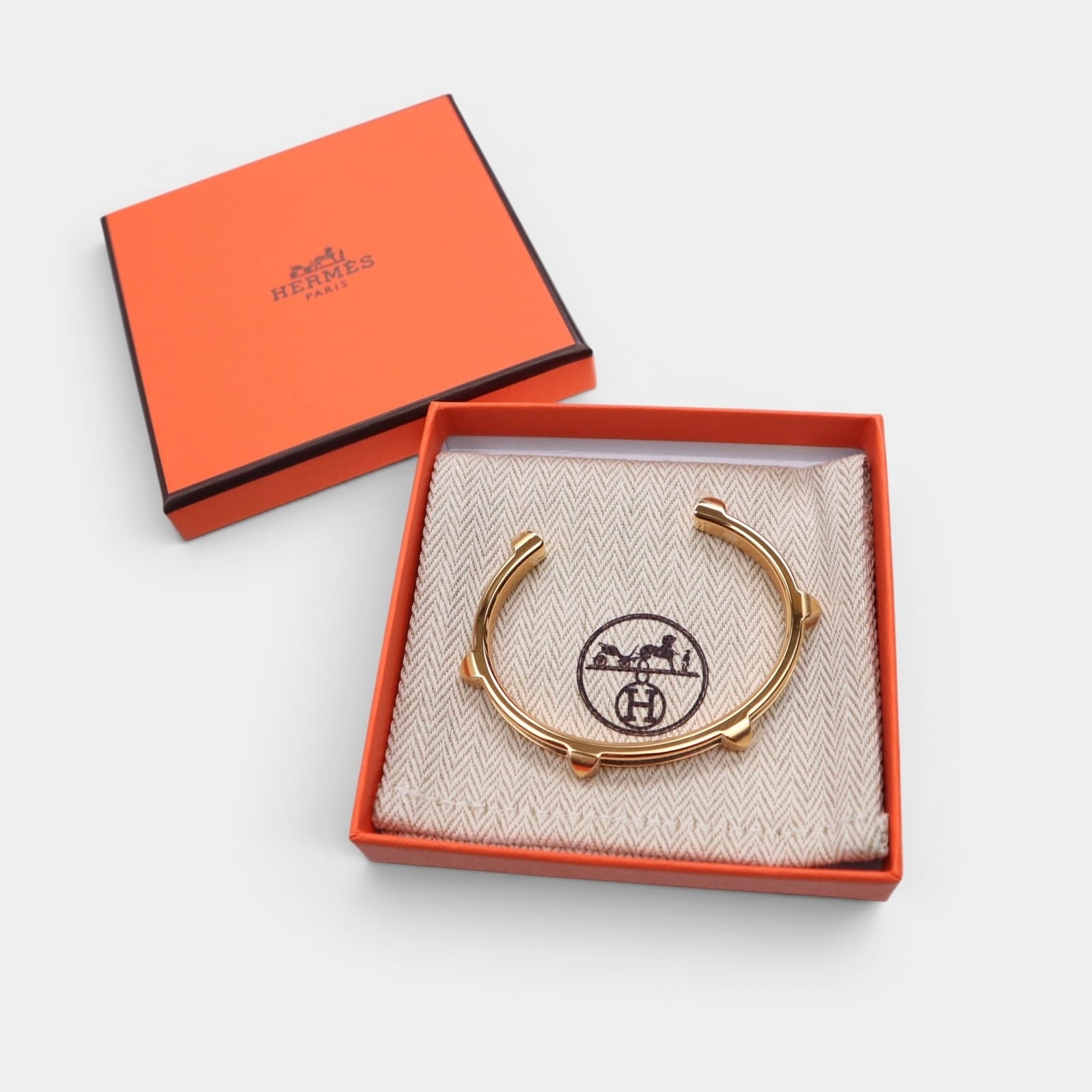 HERMES マフラー バックル カマイユ グレー 新品未使用 21091929_1.jpg
