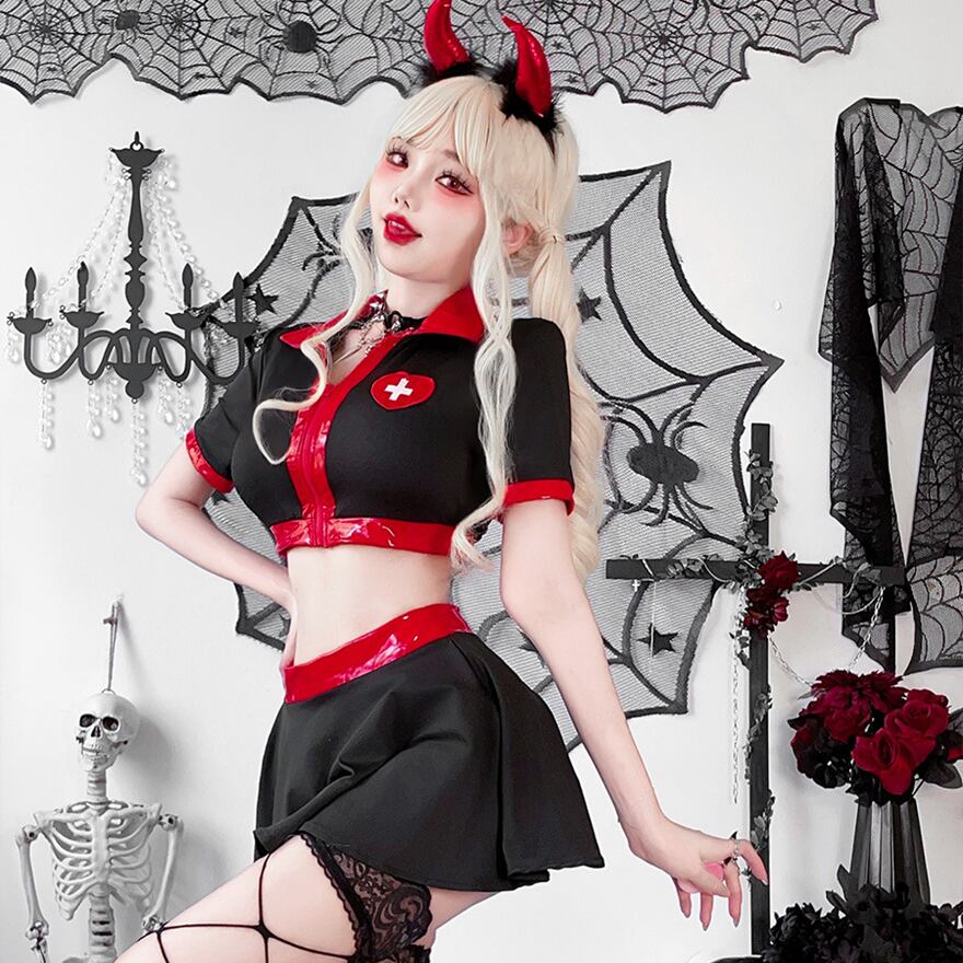 サブカル 服 地雷系 通販 静悦坊 コスプレ 衣装 4点セットアップ 魔女 ダークゴシック イベント衣装