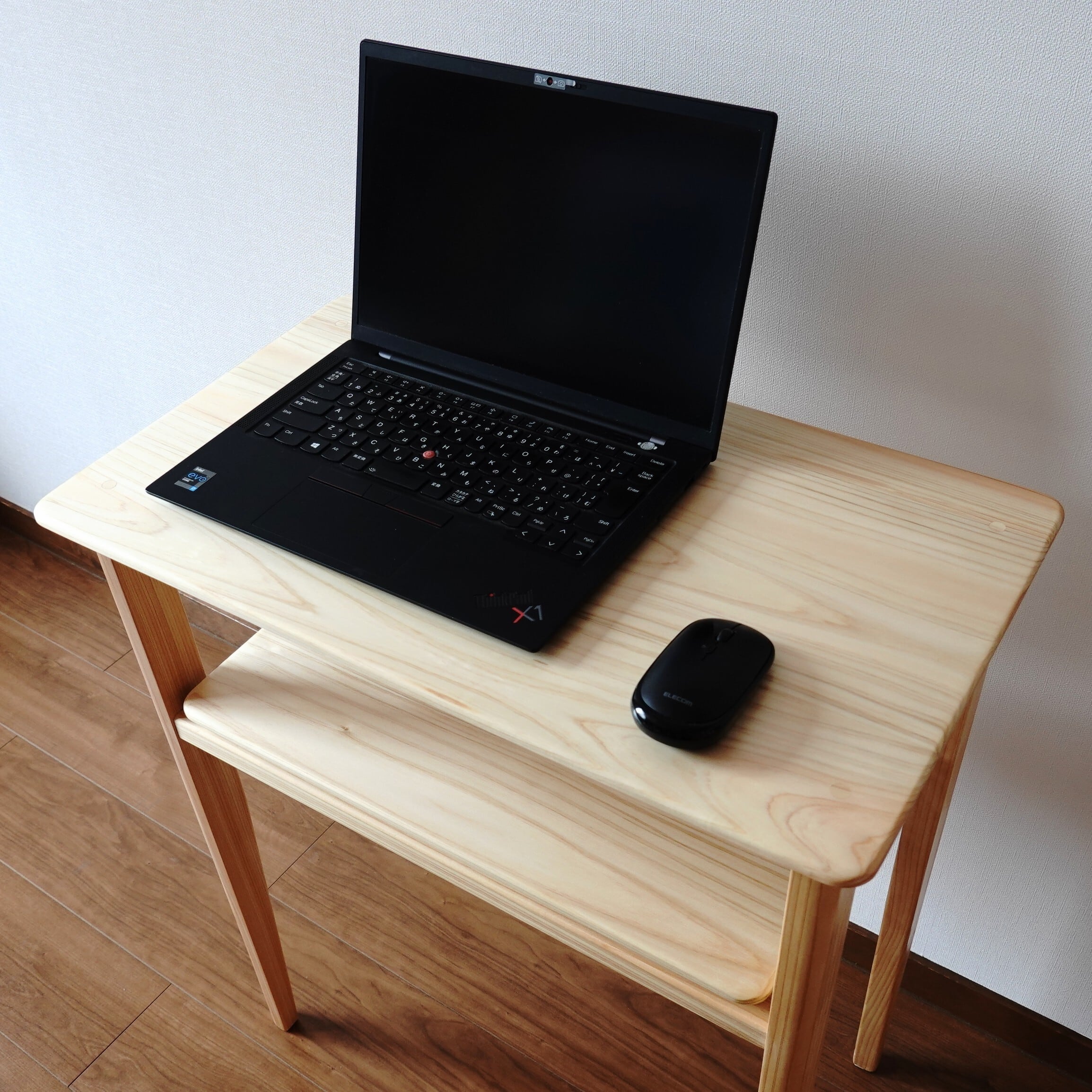 小さなテーブルW60cm | あすの森づくりの家具