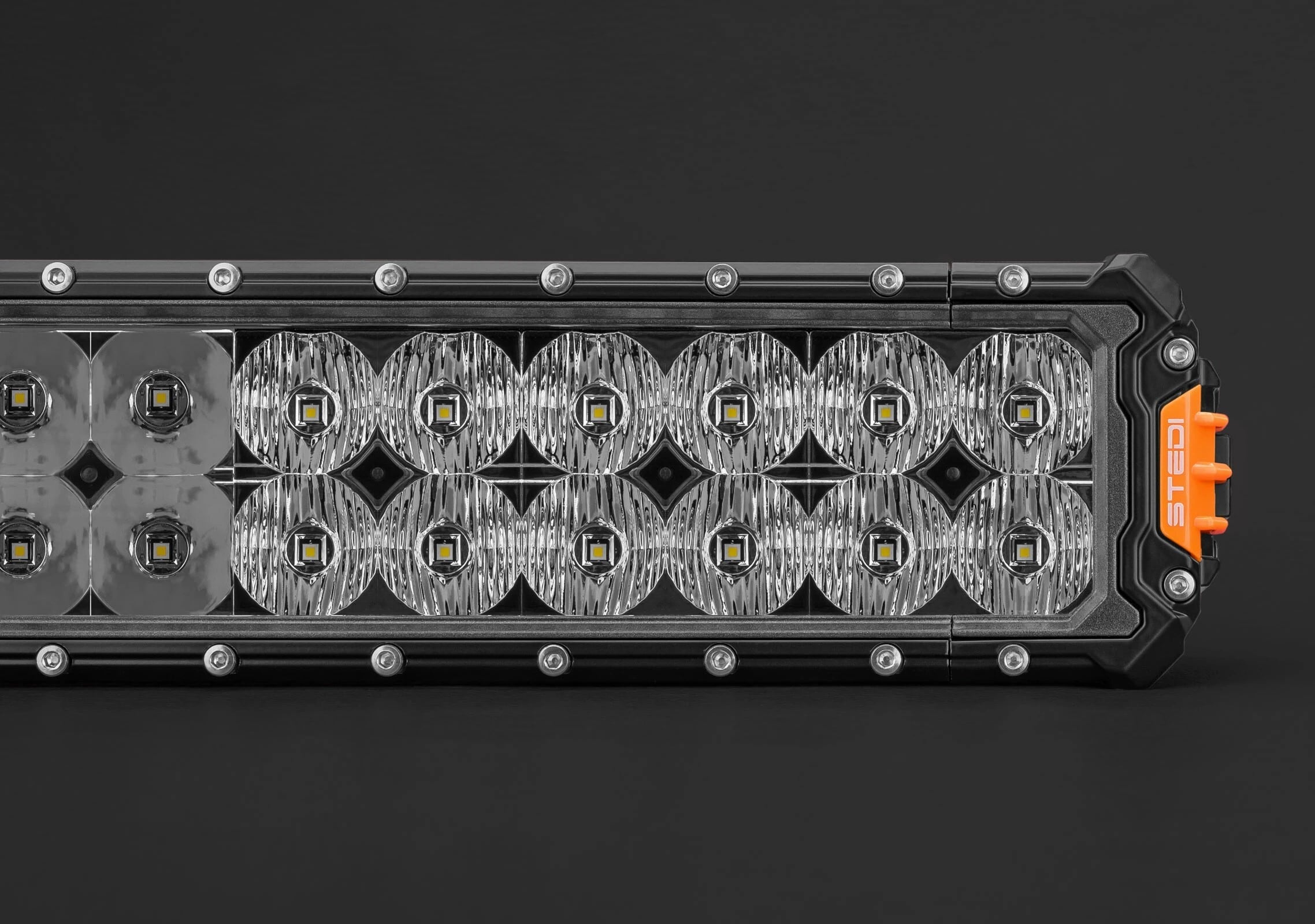 STEDI （ステディ）EVO 22インチ LEDライトバー ランクル 作業灯 STEDI