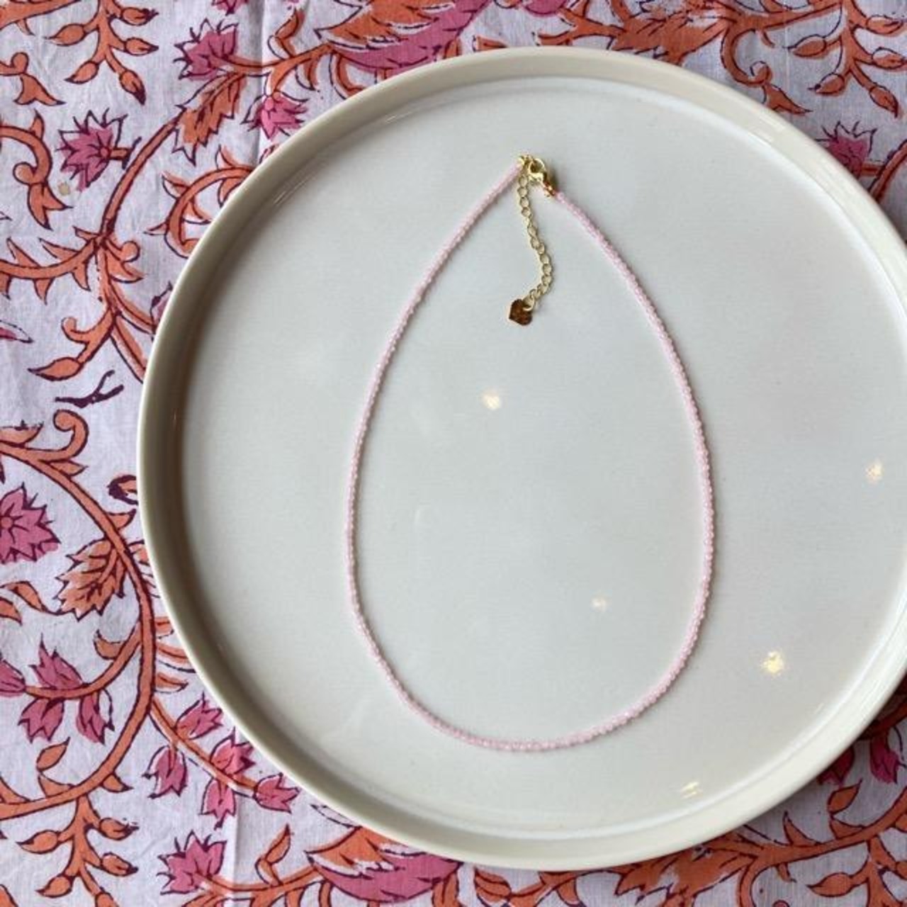 TOPANGA Jewelry　ミニジェムネックレス　ピンククリスタル　チョーカー　ナチュラルストーン　天然石　パワーストーン　ペンダント　ギフト　