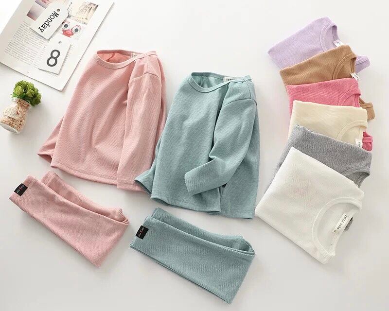 上下2点セット / セットアップ / インナーとしてもOK / 女の子 / 男の子 / 〜7才( A〜① )