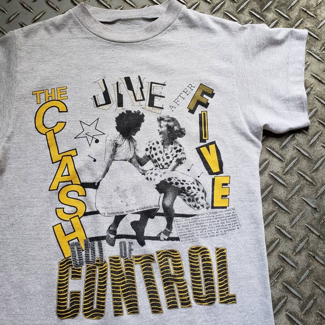 超レア THE CLASH 80s Tシャツ OUT OF CONTROL