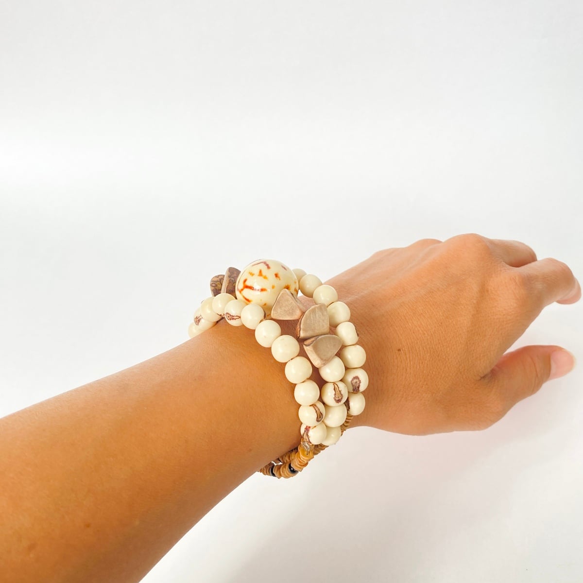 AMAZON BIOJEWELRY】NATURE UP CYCLE ACCE ブラジルの木の実MIX