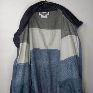 コロンビア　スタンドカラー　ナイロンジャケット　ソフトシェル　マルチカラー