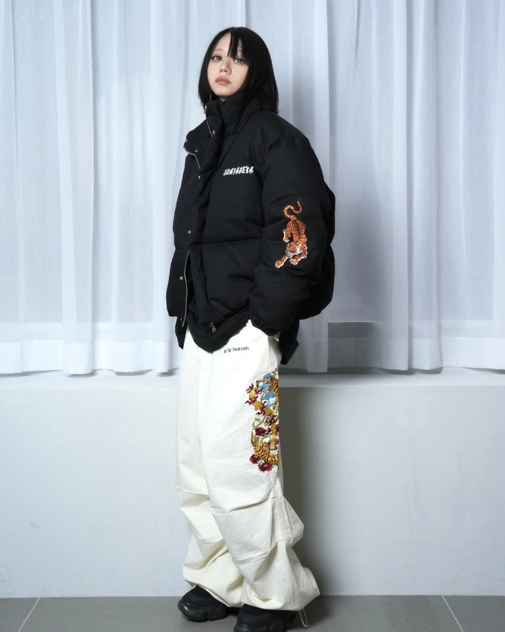 Tiger down jacket | チュウカタベタイ