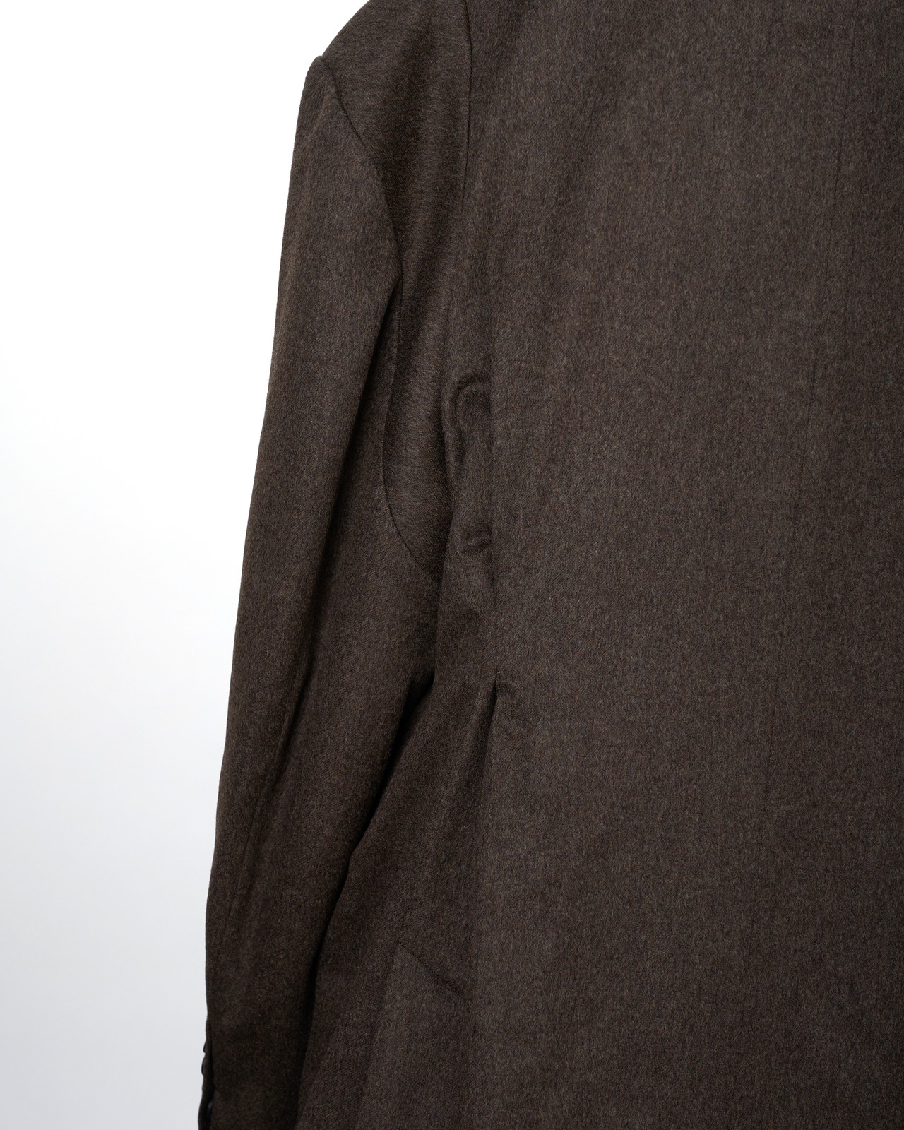 ssstein "DEFORMED SHOULDER DOUBLE BREASTED JACKET〔GREY BROWN〕"