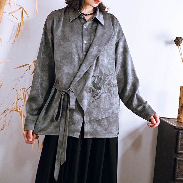 【古怪舍---問鶴シリーズ】★チャイナ風トップス★ 2color シャツ 不規則 切り替え デザイン性有り フェイクレイヤード
