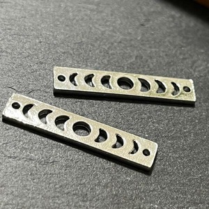 月の満ち欠けサークルムーンWカンチャーム/月/パーツ/ブレスレット