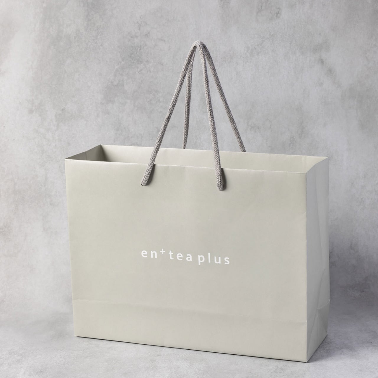 au ロゴ入り 白い紙袋 ロゴ入り紙袋 | en+tea plus