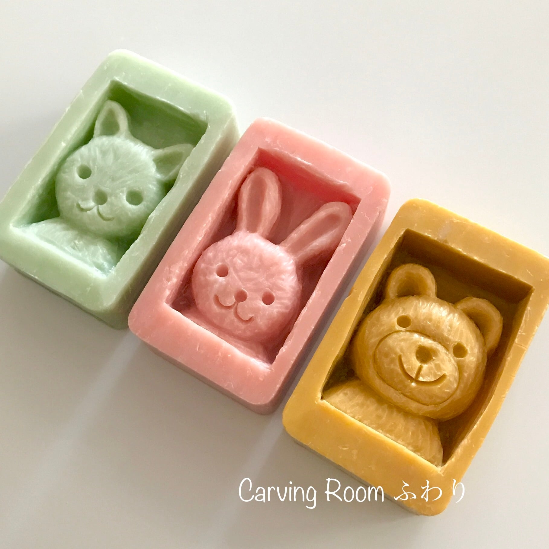 ソープカービング作品 マルセイユ石鹸 クマさん | カービングルームふわり