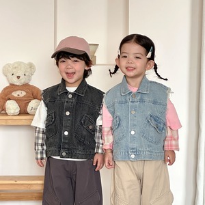 ダメージデニムベスト（ウォッシュブルー／ブラック）QQMM 2026春｜80-150cm｜アウター｜クラッシュデニム｜上着 ［取寄］