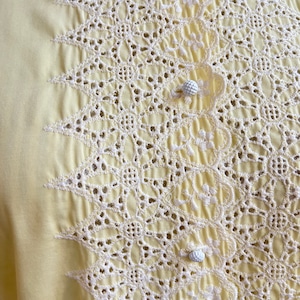 60's yellow lace shortsleeve cotton blouse