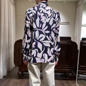 print bow/tie puff blouse black/purple