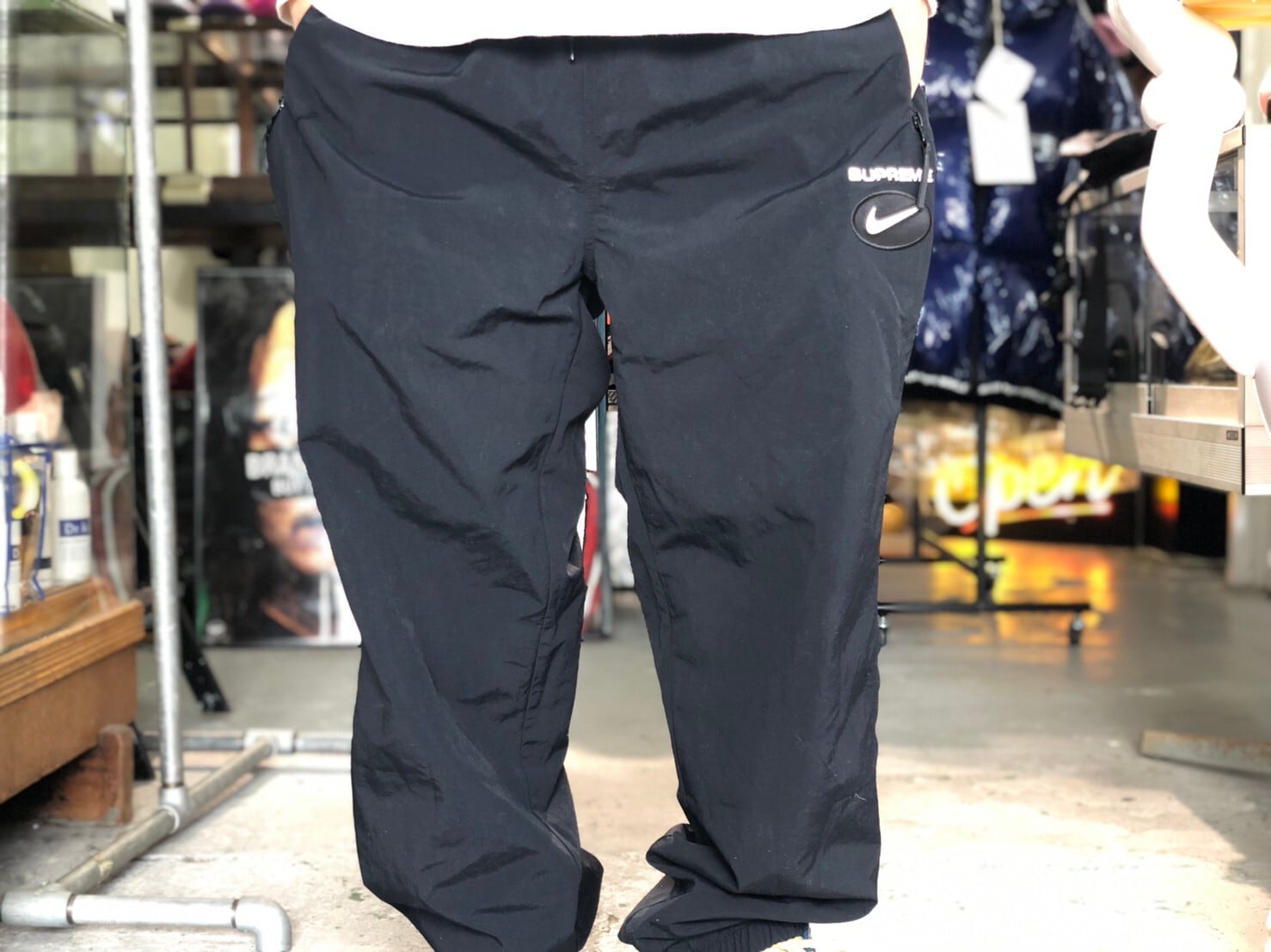 上下　セットアップ　nike supreme jewel スウェット　パンツ　黒