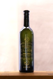 本坊酒造　〔限定品〕屋久島大自然林 トロフィーボトル 25度　芋焼酎　500㎖