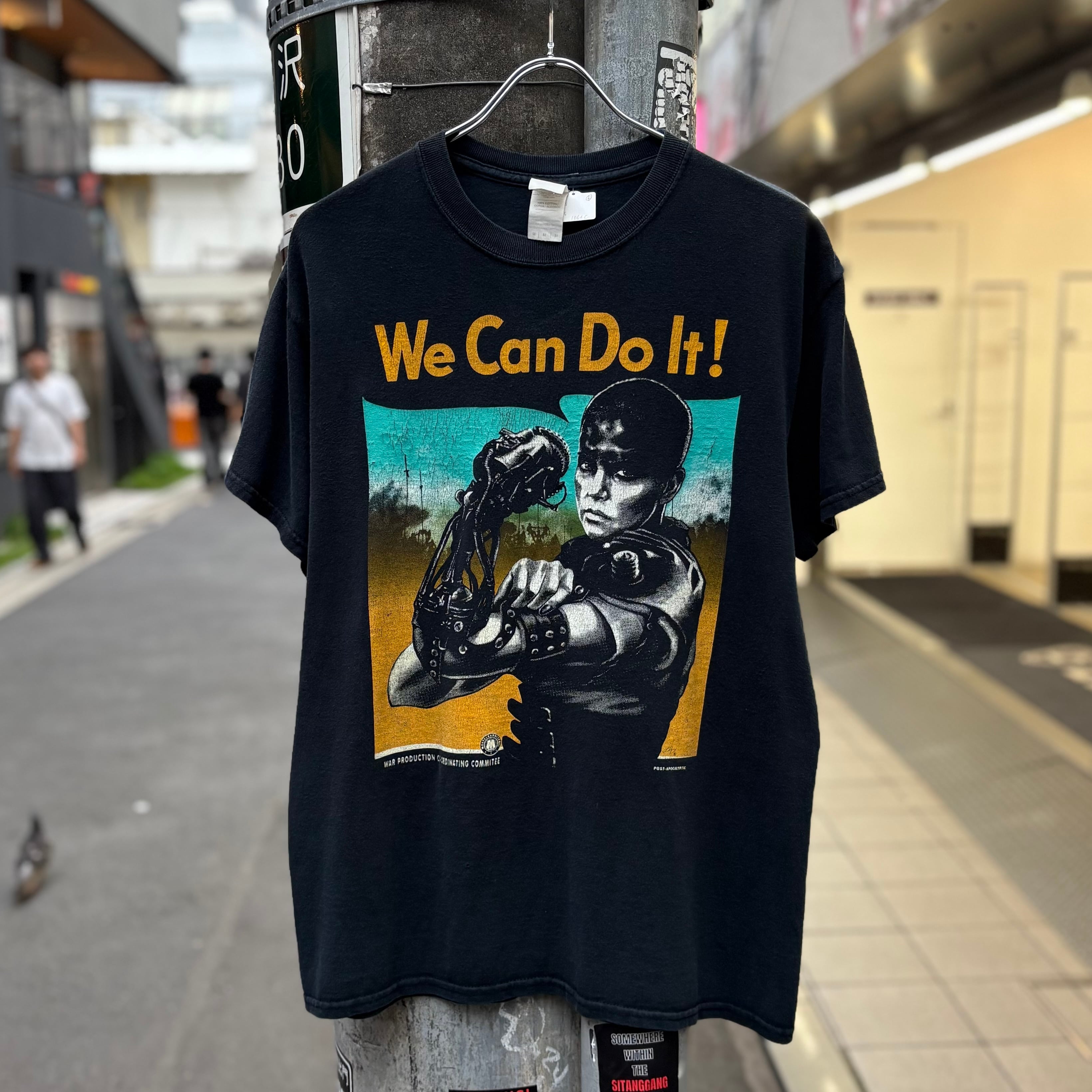 ﾏｯﾄﾞﾏｯｸｽﾊﾟﾛﾃﾞｨ】00's Parody Tee | 下北沢SPiKe＆SPiCe
