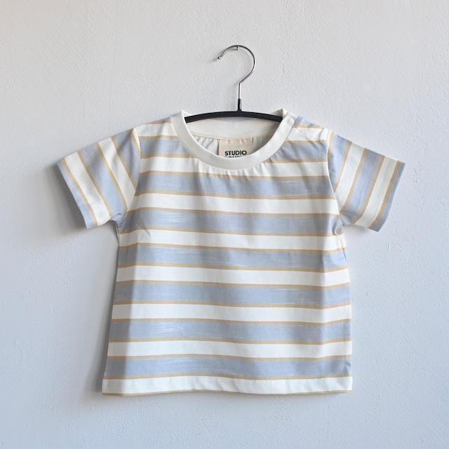 《STUDIO BOHEME 2026SS》TSHIRT ESSENTIAL / BLUE & GOLD STRIPES / 12M・18M・24M