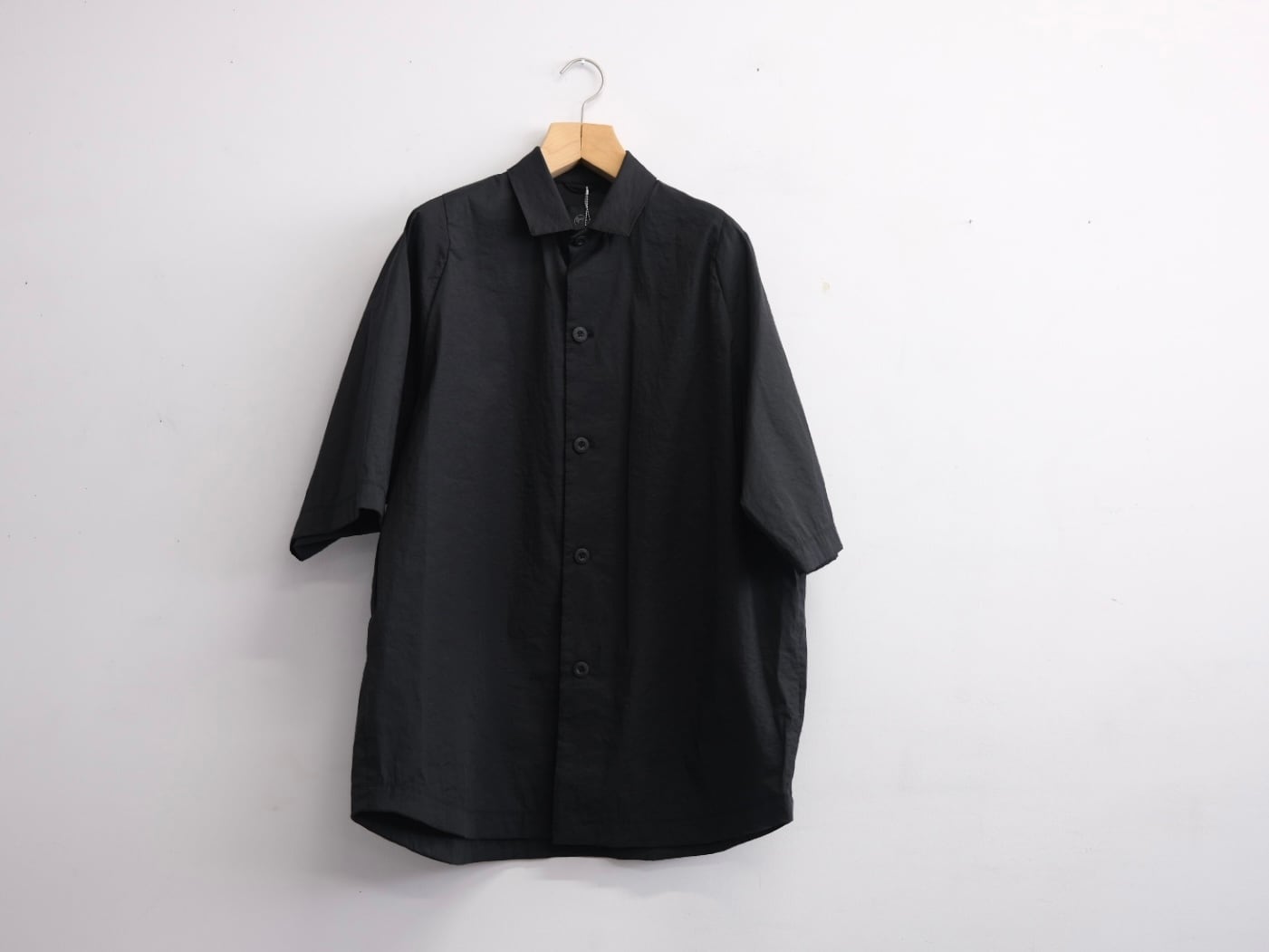 TEATORA CAPSULESNAP POLO SHIRT - DR #黒#3 TEATORA”CAPSULESNAP POLO SHIRT - DR BLACK” | Lapel online store
