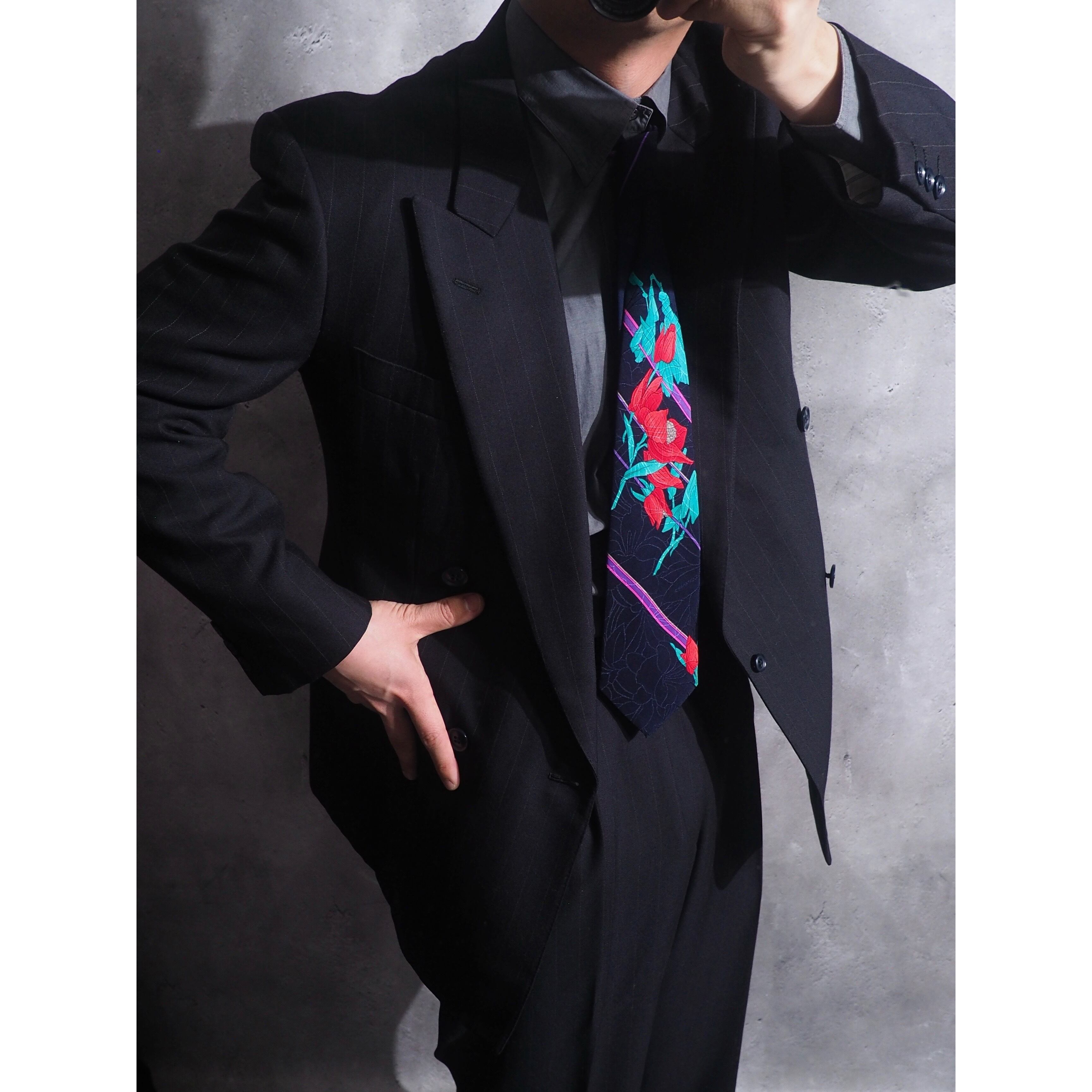 " Leonard " Beautiful Flower pattern Design vintage silk Tie (made in Italy)