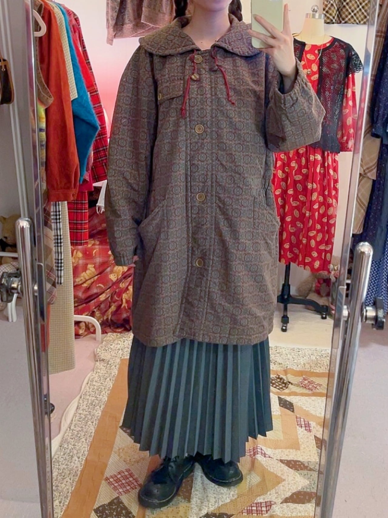round collar geometric drawstring coat