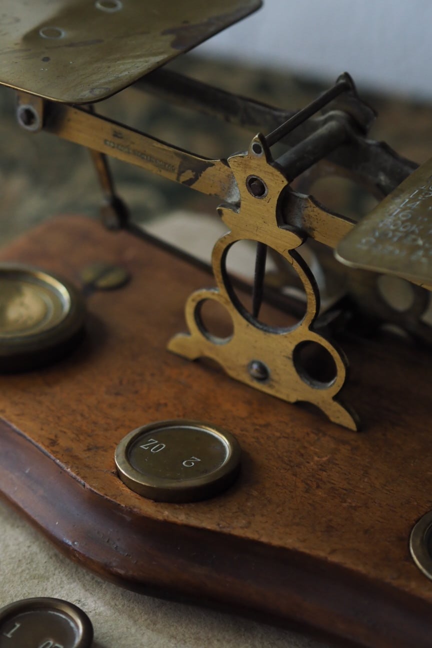 イギリスのレタースケール-antique England postal scale