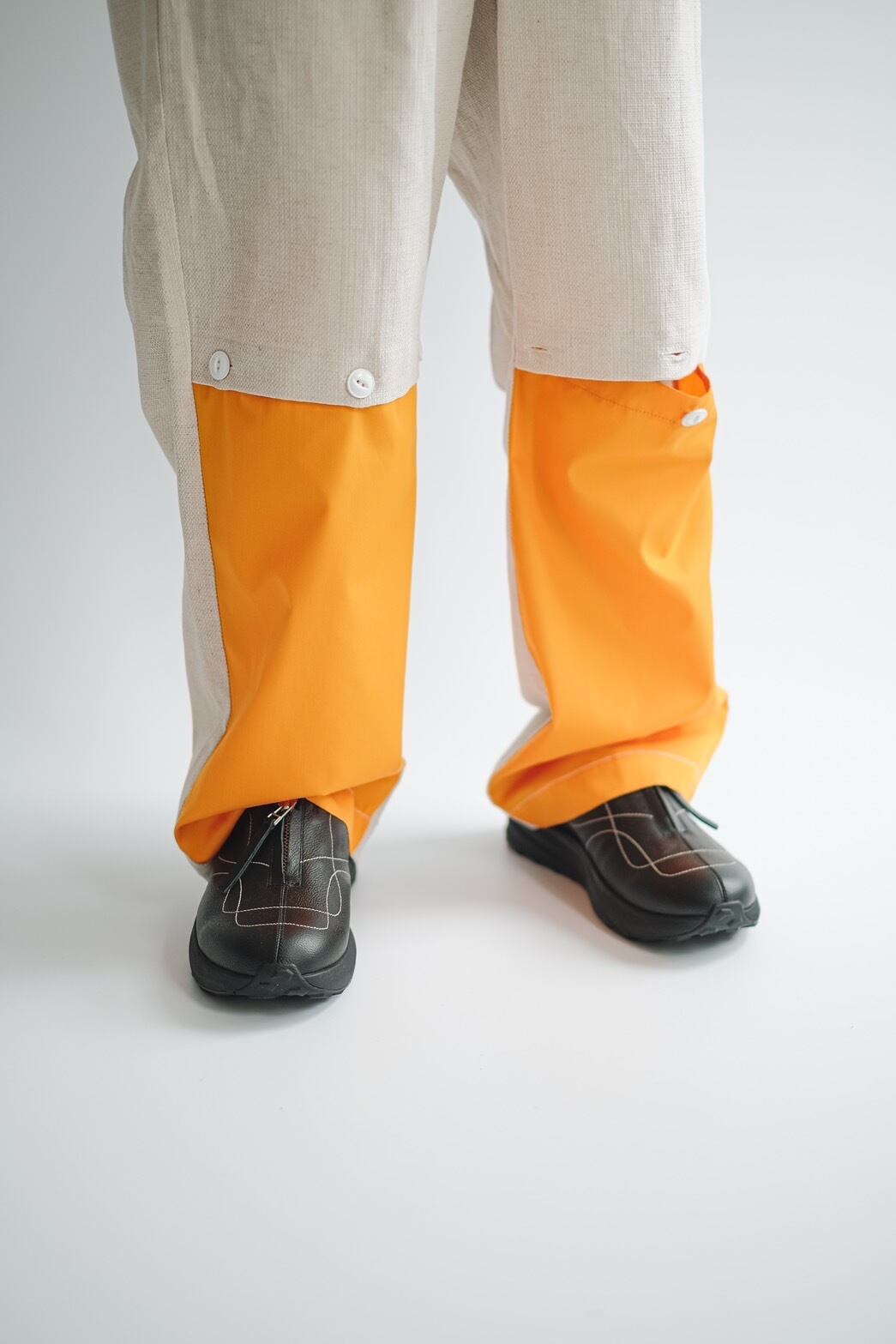 【WATARU TOMINAGA】Open Knee Trousers puzzle