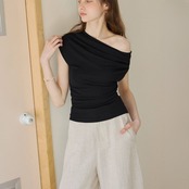 Drapé Shoulder Top F0666
