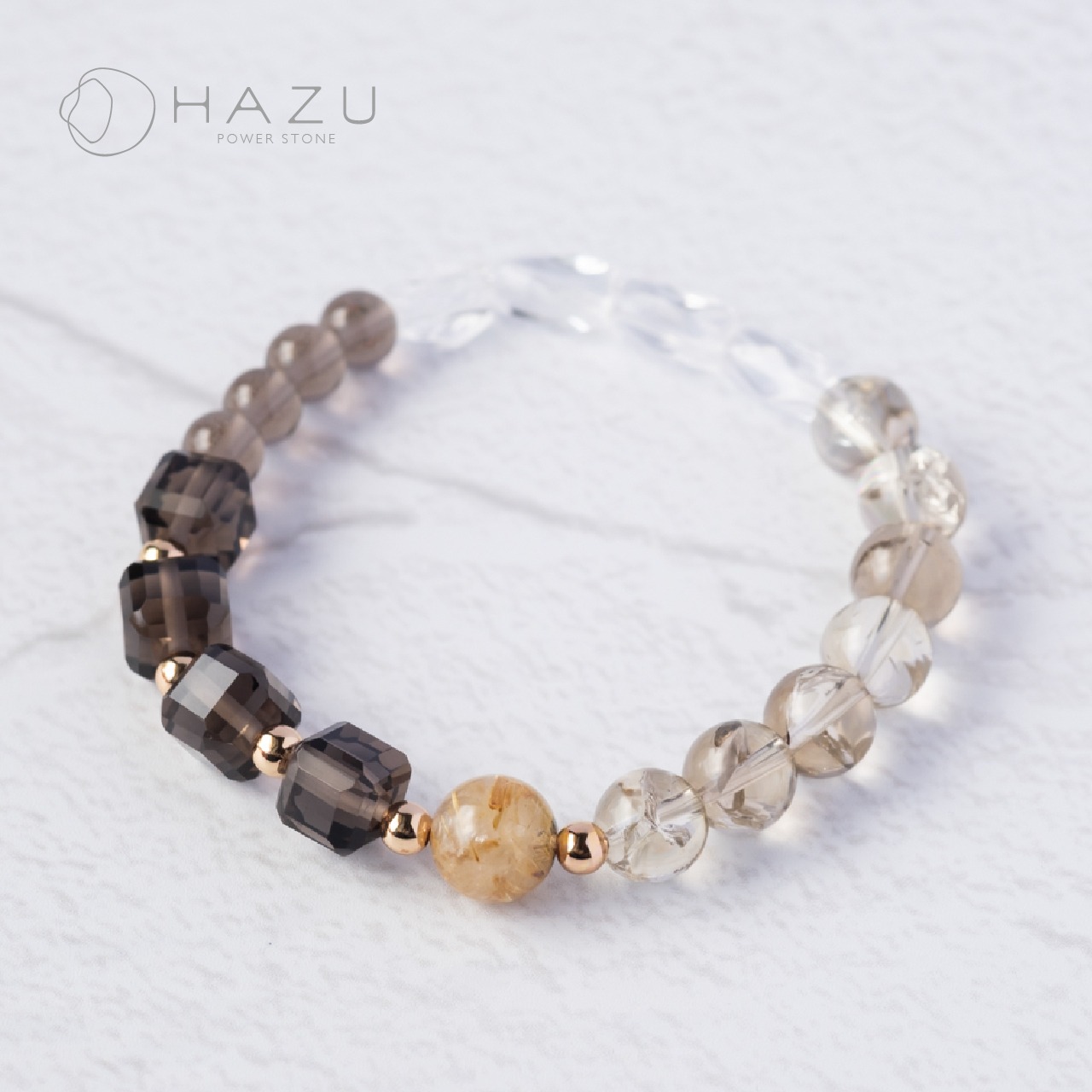 上品さと強さを纏う芯ある輝き［アイリススモーキーシトリン／アイスオブシディアン／ルチルクォーツ／水晶］