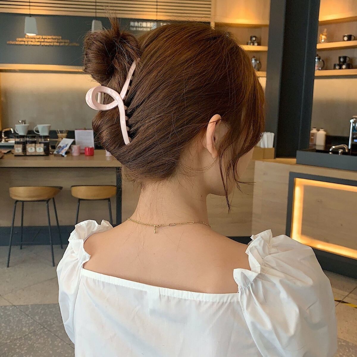 ヘアアクセサリー バンスクリップ ヘアクリップ 韓国 ヘアレンジ 簡単 まとめ髪 シンプル 大人 レディース 女性 くすみ 無地 ウェーブ クリア 大きめ アクリル結び目バンスクリップ セレクトショップオンリーユー ヘアアクセサリー バンスクリップ ヘアクリップ 韓国 ヘアレンジ 簡単 まとめ髪 シンプル 大人 レディース 女性 くすみ 無地 ウェーブ クリア 大きめ アクリル結び目バンスクリップ セレクトショップオンリーユー