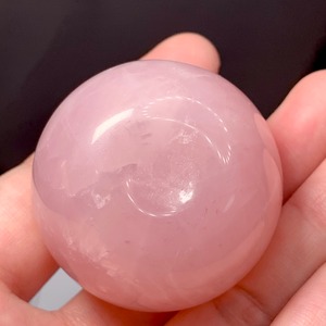 21.とっても可愛い♪ローズクォーツりんごさん♪