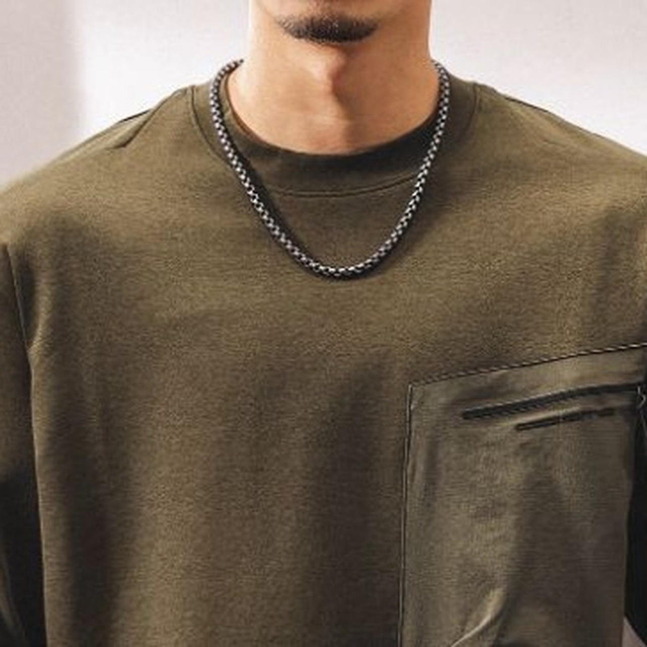 Long Sleeve Shirt with Flap Pocket Crew Neck ◇H0818