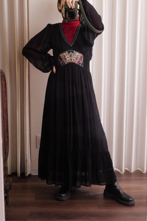 dot jacquard v/neck dress black