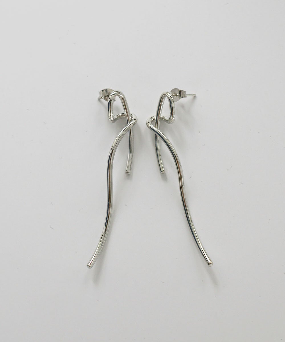 ノット ロング リボンピアス 真鍮 韓国製