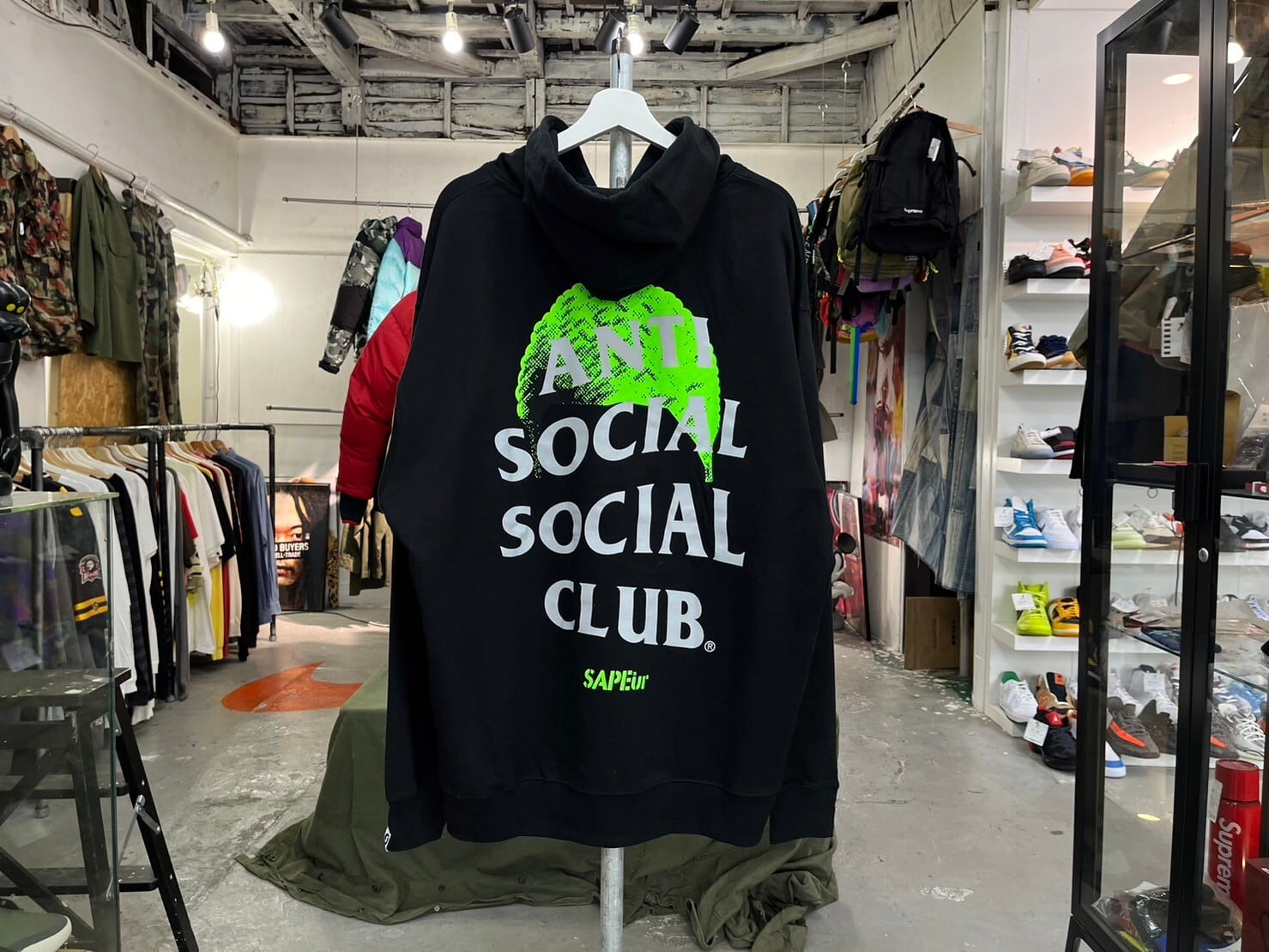 SAPEur × ANTI SOCIAL SOCIAL CLUB ASSC DoTMAN HEADS SWEAT HOODIE 