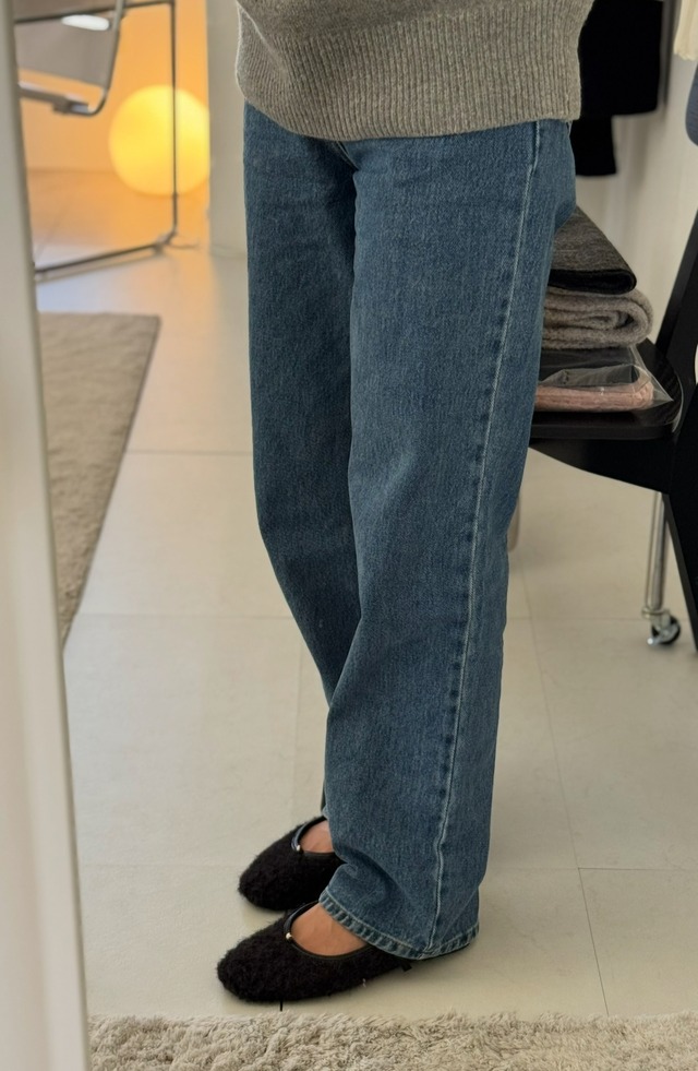 (予約) Fil. / Fully fur flat shoes