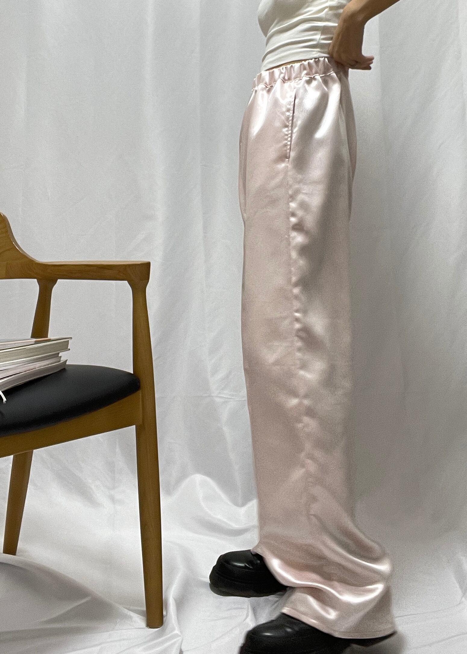 パンツ roughlow Otona satin pants PINK Satin Pants / Pink | RHODE TOKYO