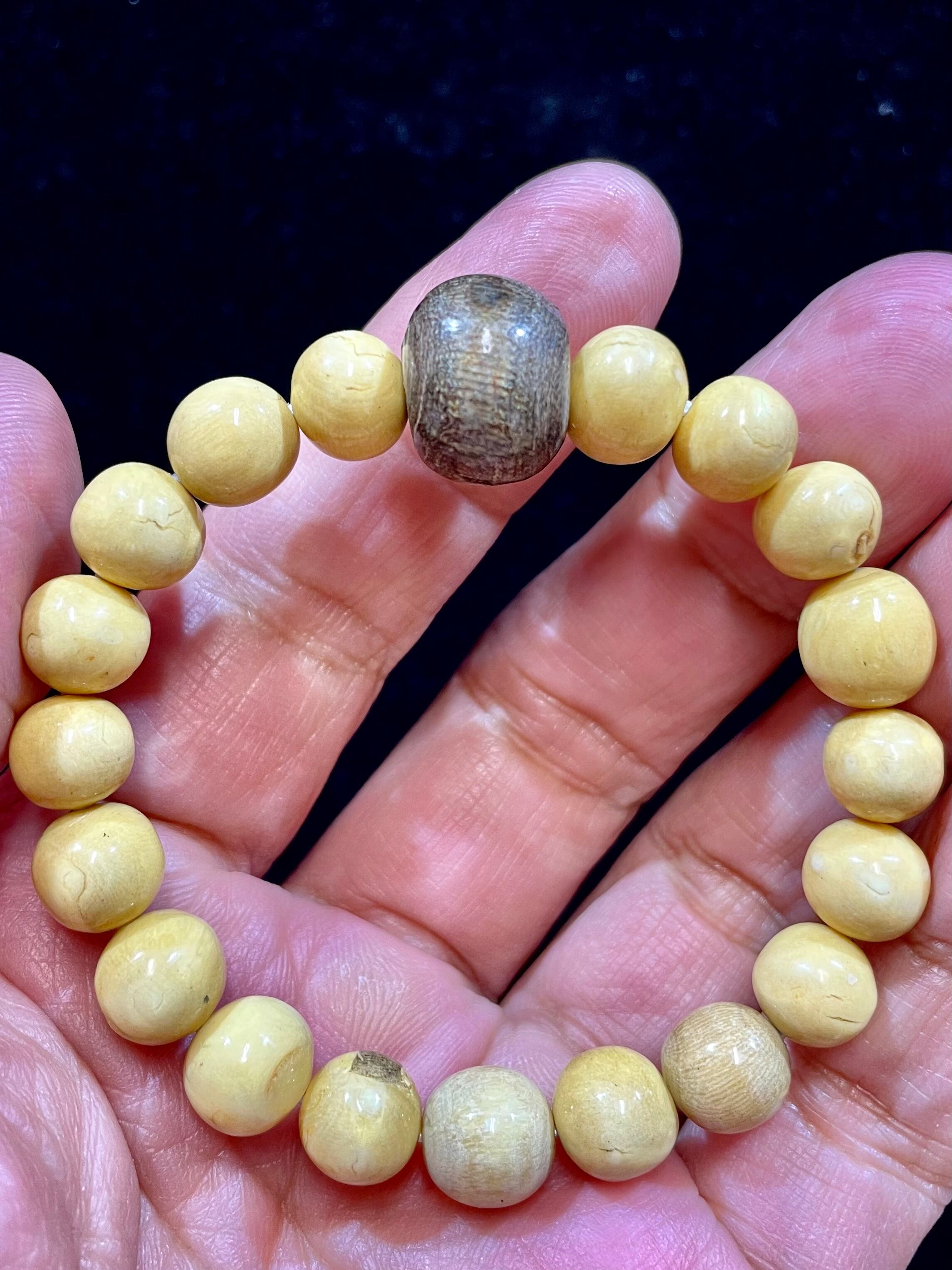 19) レインボー・ポセイドン&ホワイト・ウリ「トリトン」ブレスレット