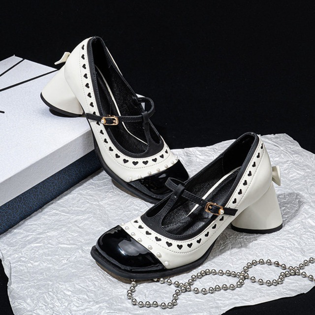 heart cut open-toe t-strap shoes m0339