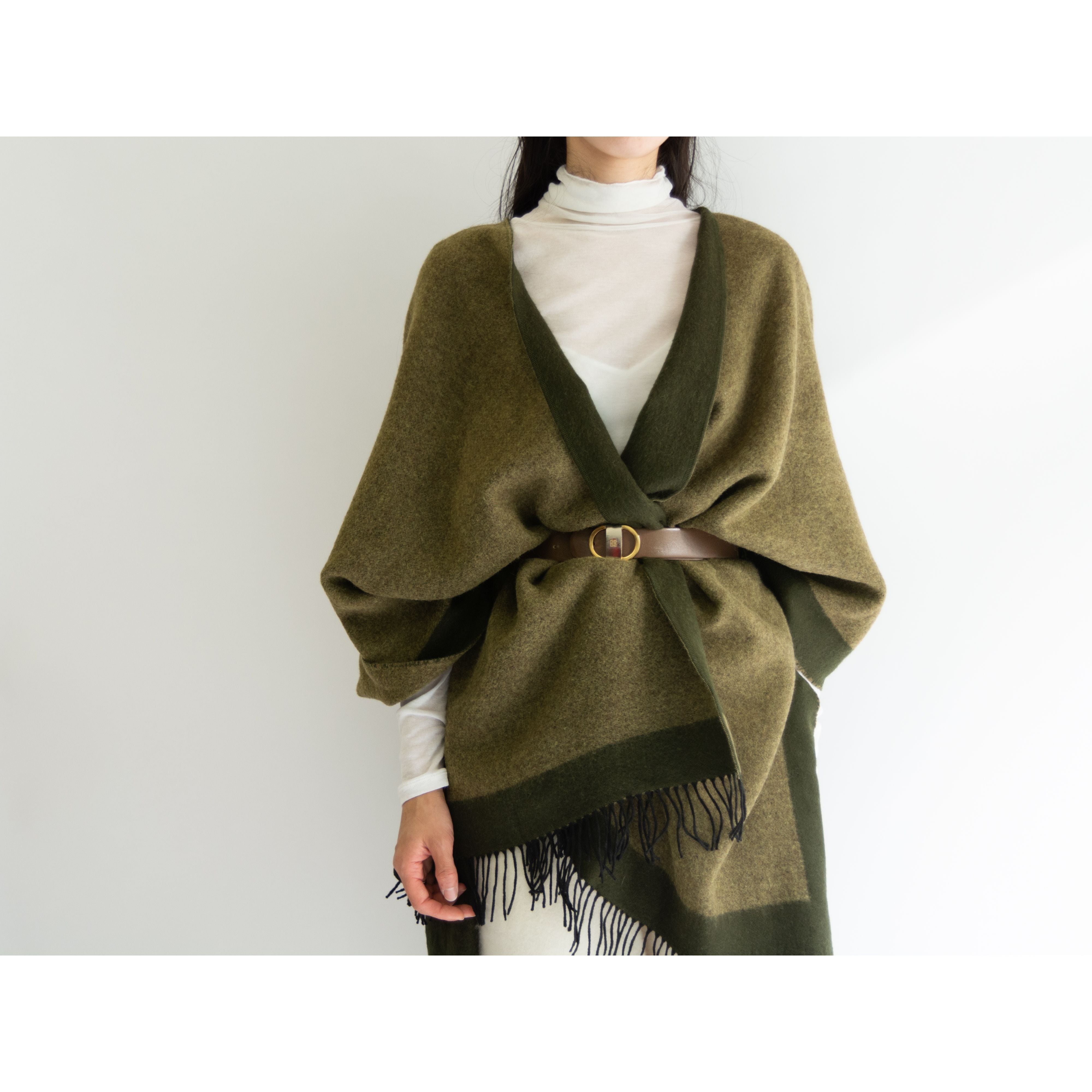 【Unknown Brand】Made in France 100% Acrylic Reversible Cape（フランス製 リバーシブルアクリルケープ ポンチョ）