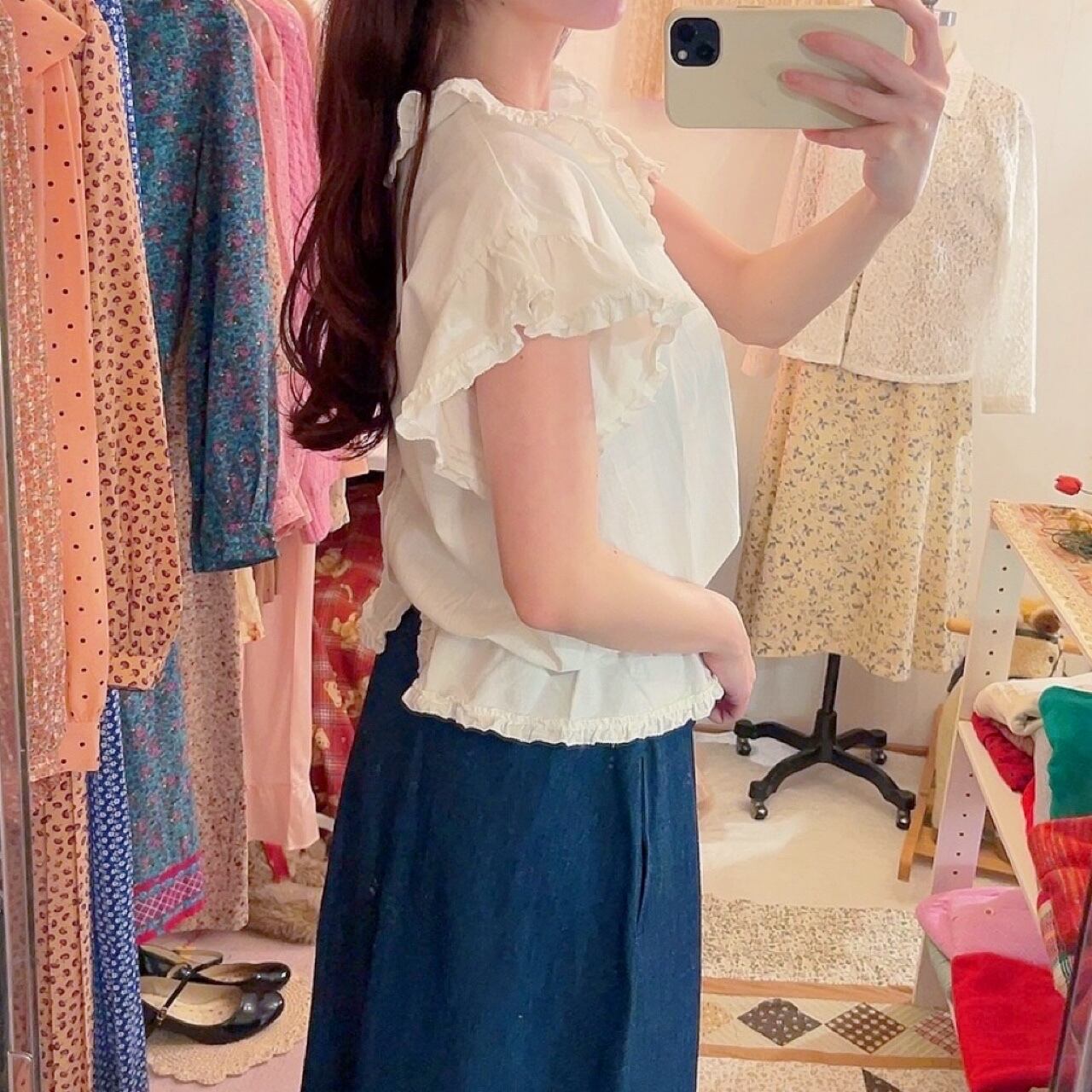INGEBORG / frill collar ribbon blouse