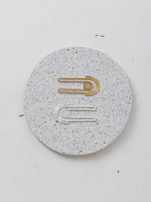 【ご予約】[Y264-02144] U-SHAPE GARMENT CLIP【YENN】