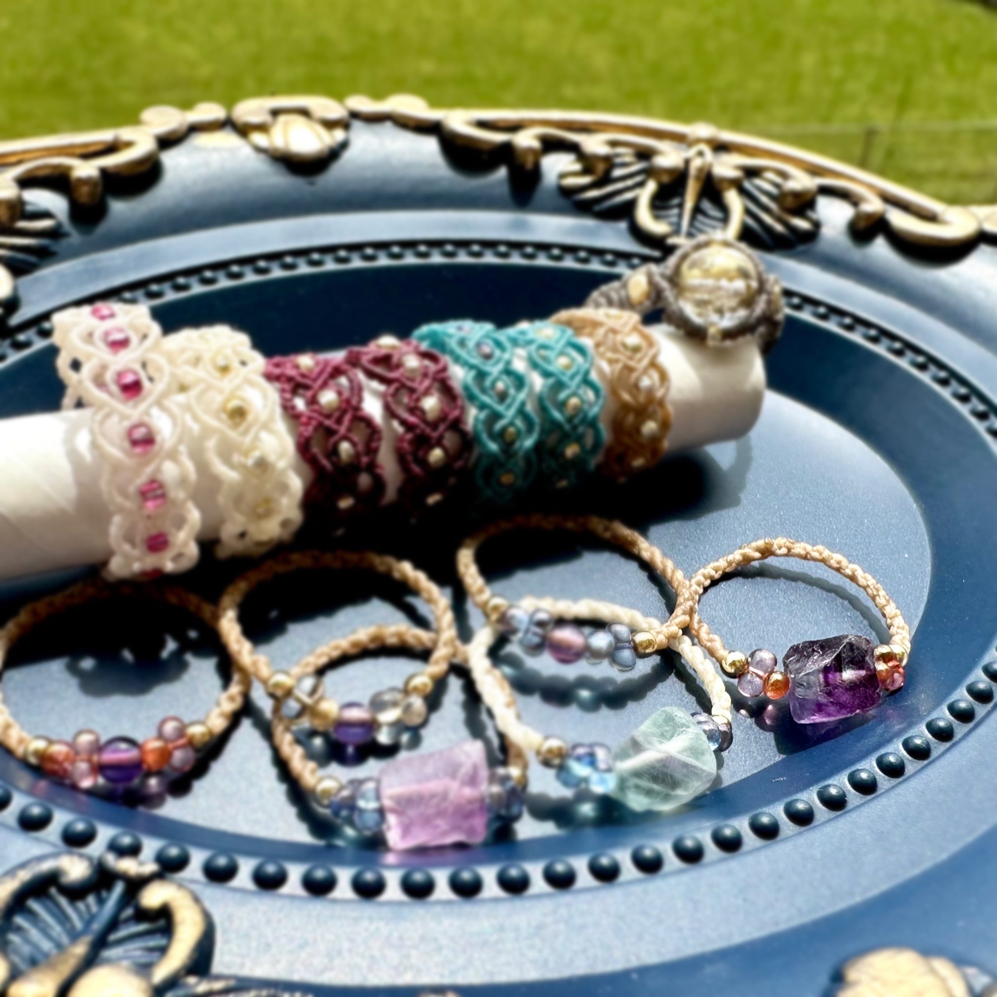 LES CLEIAS 花モチーフ ブレスレット（緑・白）2点セット フロー