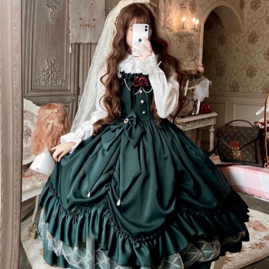 値下げ中 戴冠式アナ ドレス、ネックレス、パニエ、ブローチセット