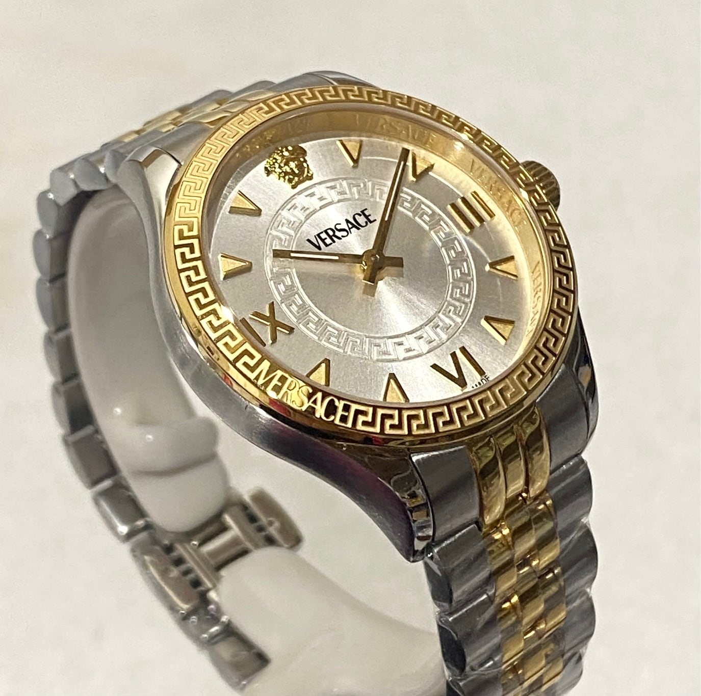 VERSACE ヴェルサーチェ レディース 腕時計 VE2S01225 ヘレニウム