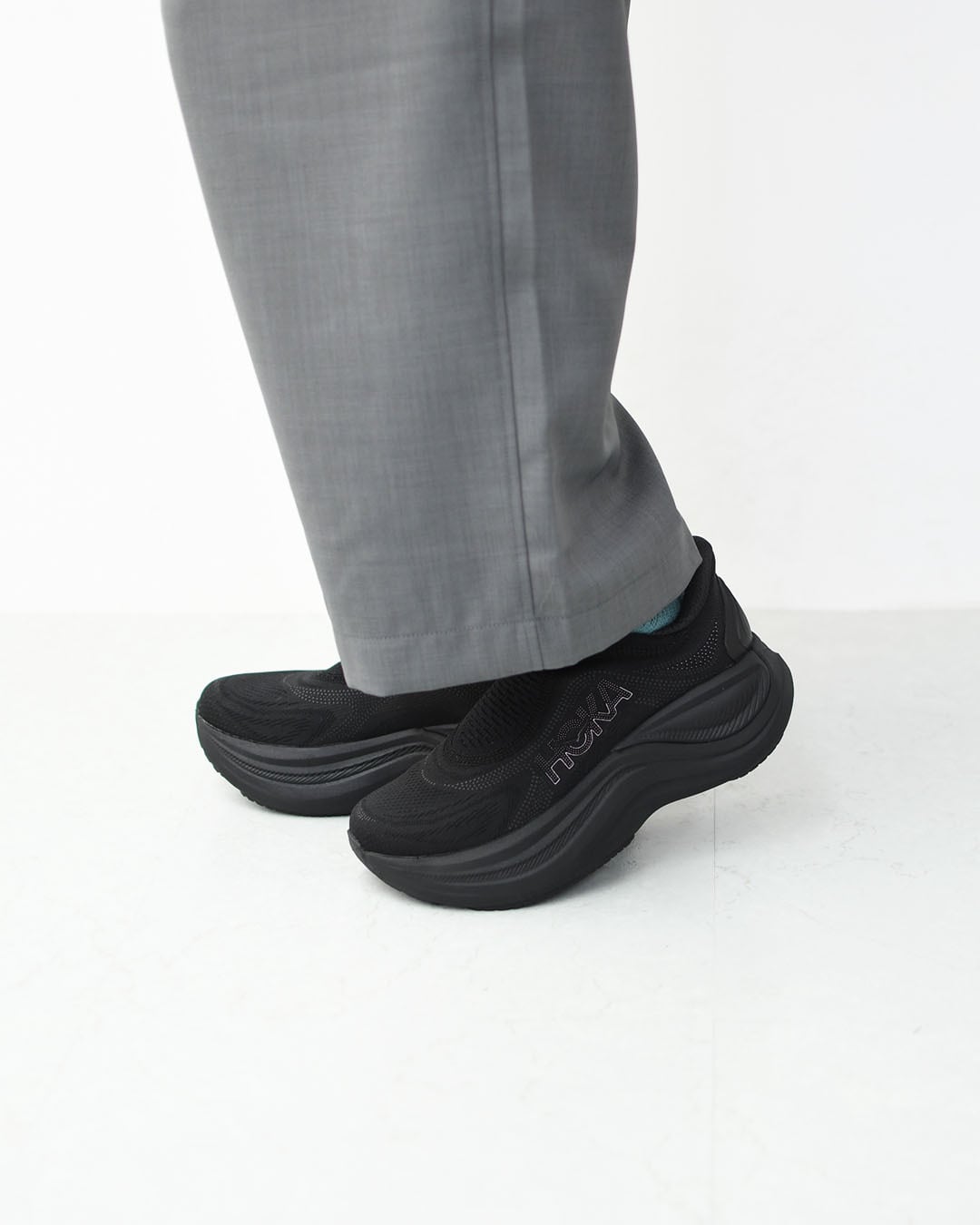HOKA ONE ONE [ホカオネオネ] W SKYWARD LACELESS [1168877] スカイ