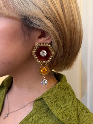 VALENTINO / vintage hexagon stone design gold earring.(o)