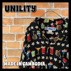 【UNILITY】 ブラックアロハ L カクテル柄 レーヨン コロンビア製