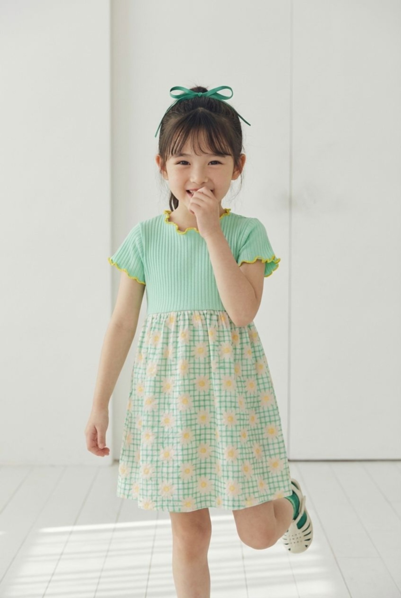 [Orangemom] Plaid floral pattern dress / [오렌지맘] 체크꽃배색원피스