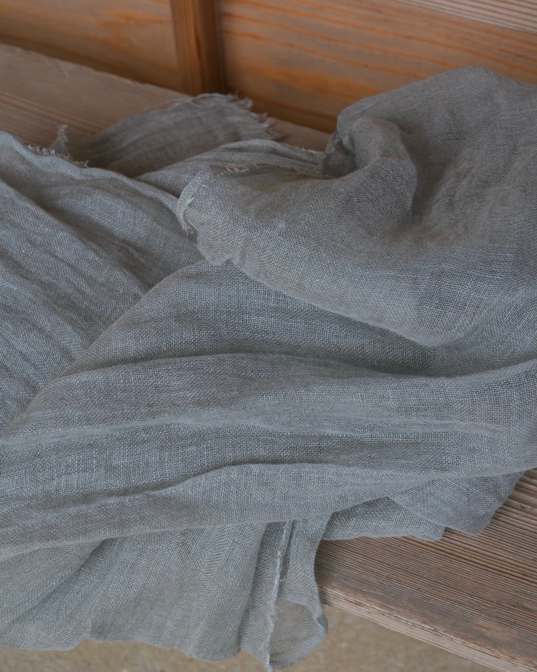 手染め 麻100% 麻布｜ブルーベリー（植物染め）｜futashiba248 Linen